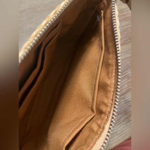 New Coach Nolita 19 with Floral Embroidery in Straw & Smooth Leather - Picture 8 of 10